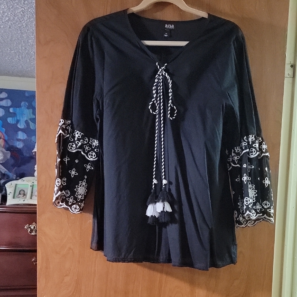a.n.a Black Blouse with White Embroidery